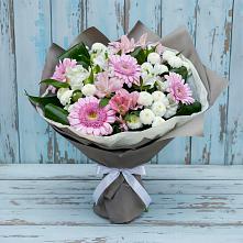 Букет цветов из:  Герберы, Альстромерии и Хризантемы в Родине