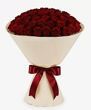 Букет 101 Бордовая роза Блэк Бакарра в Родине