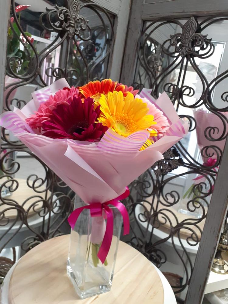 Букет цветов из: Герберы в Родине