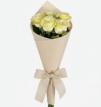 Букет цветов из:  Розы в Родине