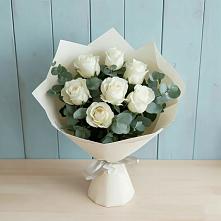 Букет Белые розы в Эвкалипте в Родине