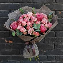 Букет цветов из:  Розы в Родине